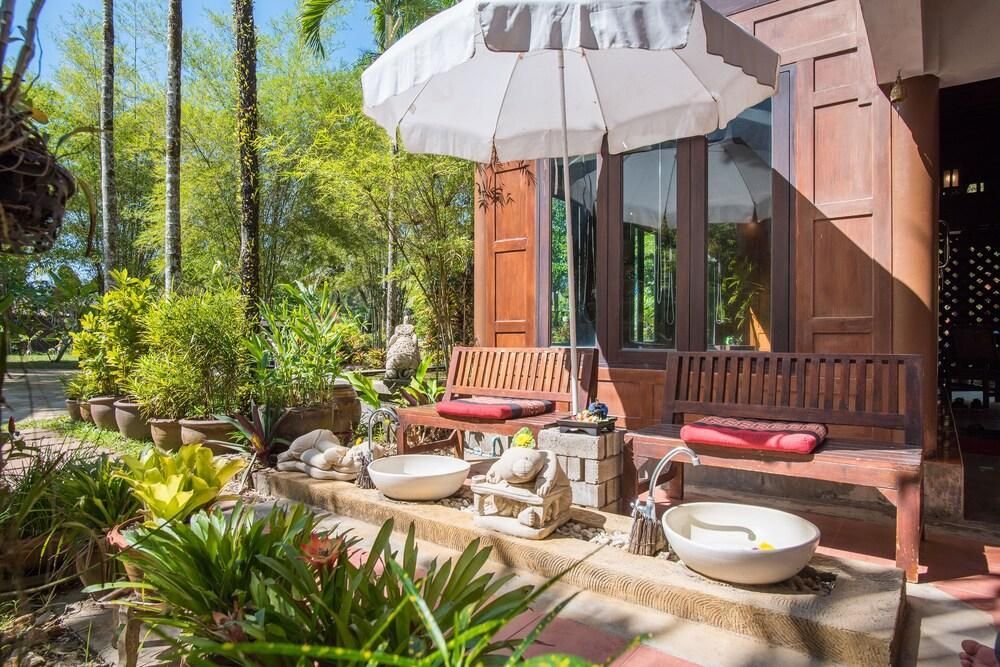 Hotel Thailife Homestay Resort & Spa 3 HRS star hotel in Ban Chao Nam