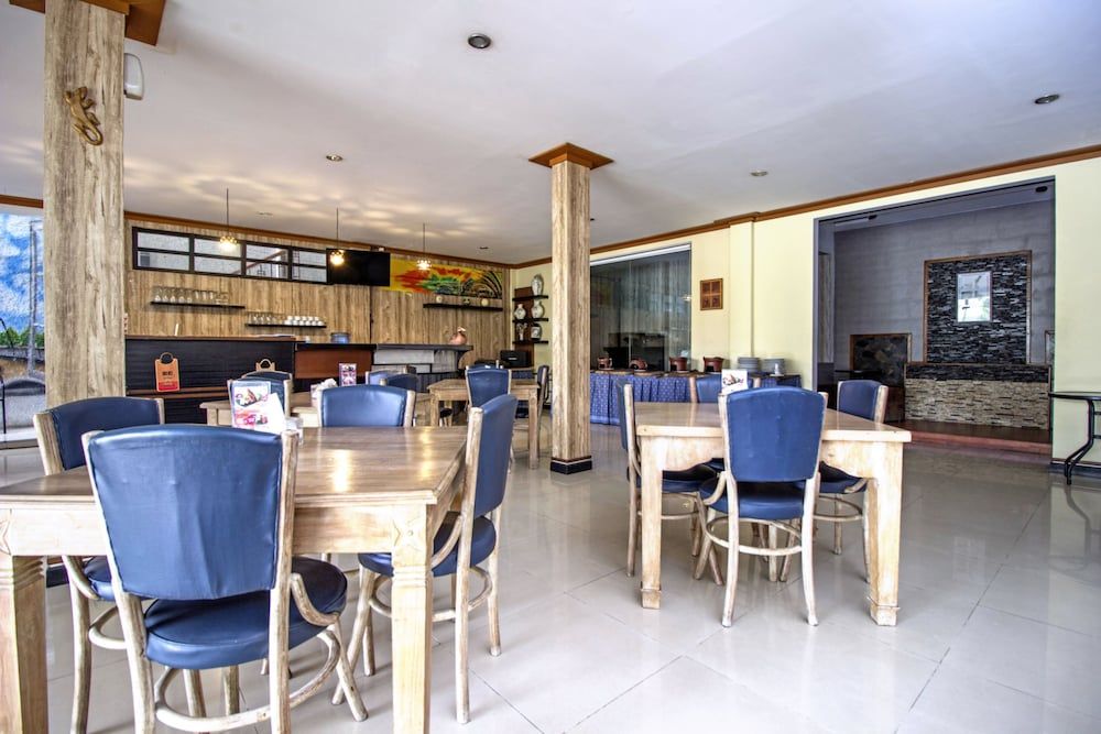 RedDoorz @ Arwiga Hotel near RS Hasan Sadikin Bandung