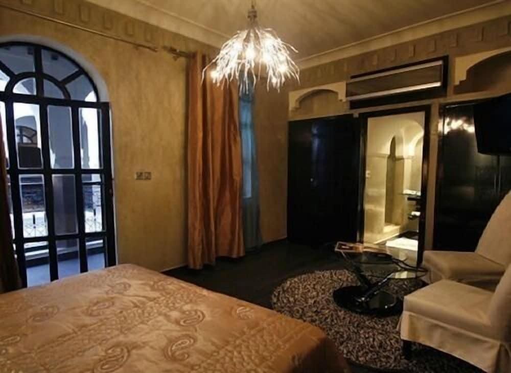 Hotel Riad Carllian (Marrakech)