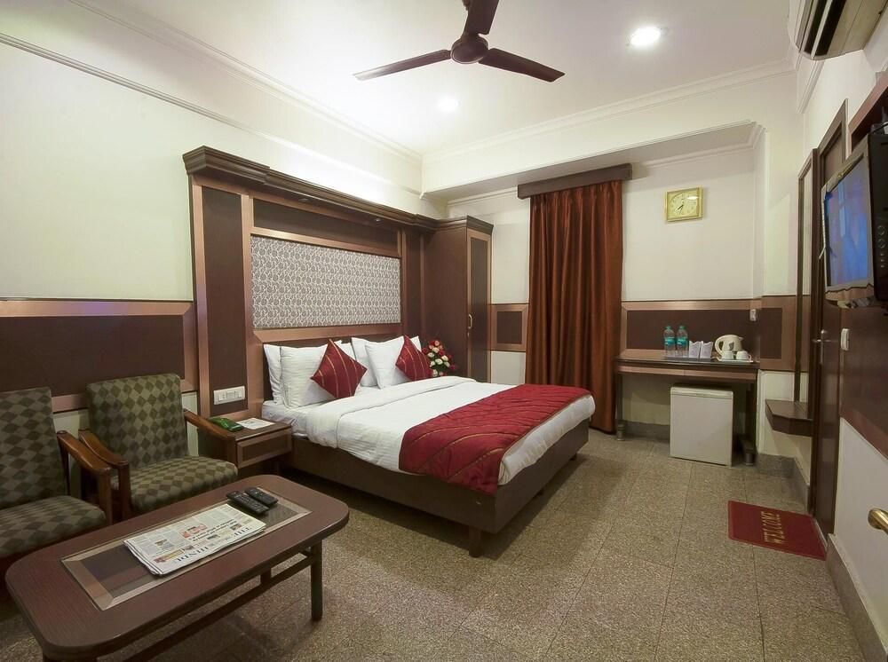Hotel Rama Deluxe (Delhi)