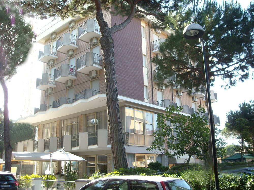 Hotel Haiti (Milano Marittima, Cervia)