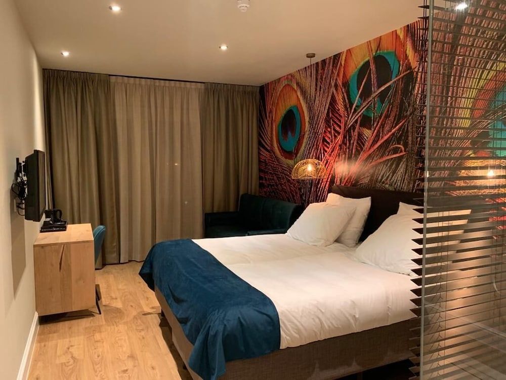 Hotel Sanders de Paauw in Sluis HOTEL DE