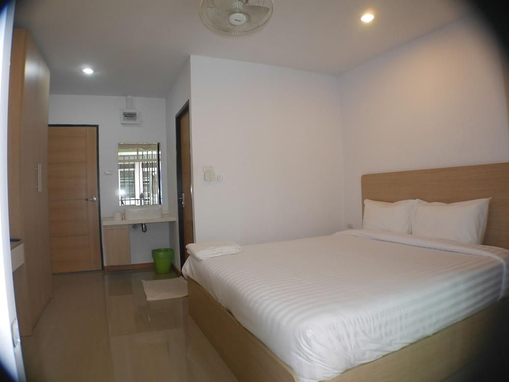 Hotel Darisa Apartment Service (Ban Patong)