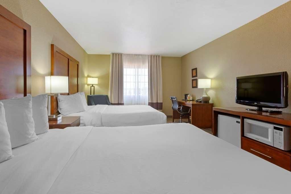 Comfort Inn & Suites at Talavi (Glendale)