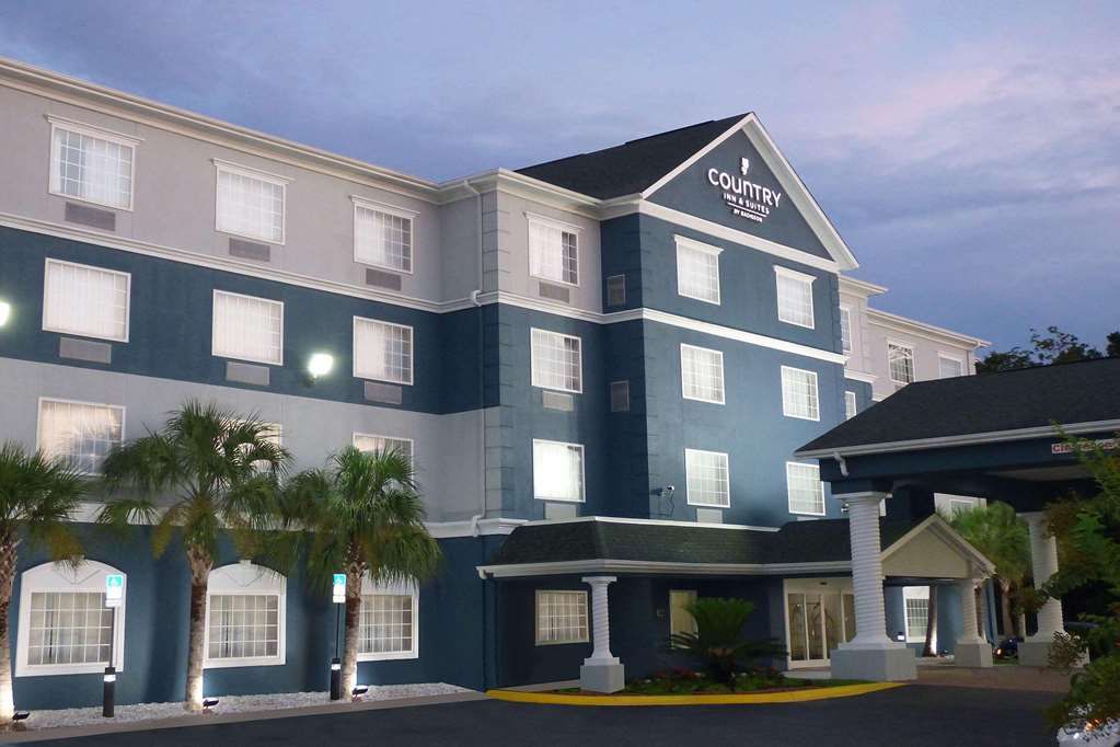 Country Inn and Suites (Pensacola)