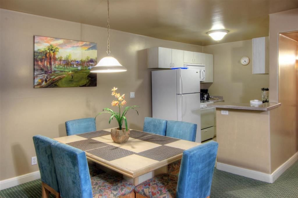 Palm canyon resort online