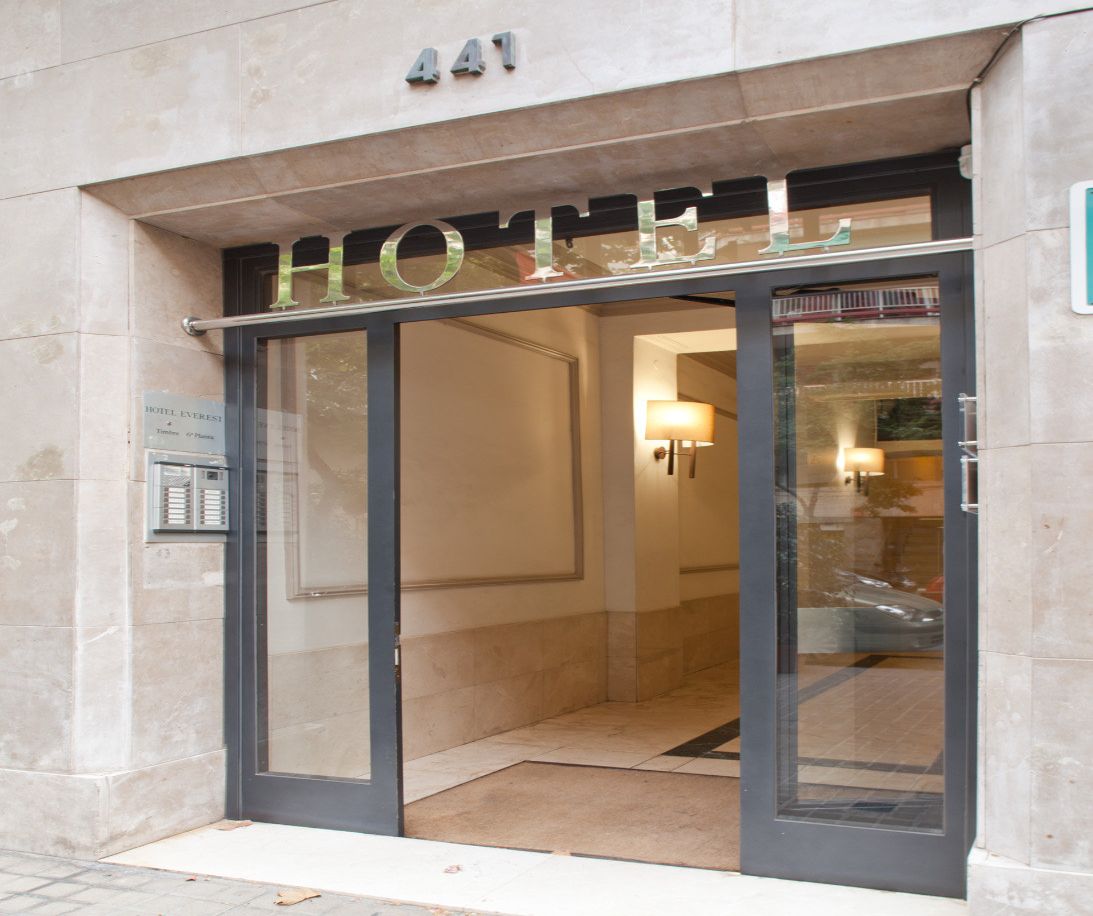 Hotel Everest (Barcelone)