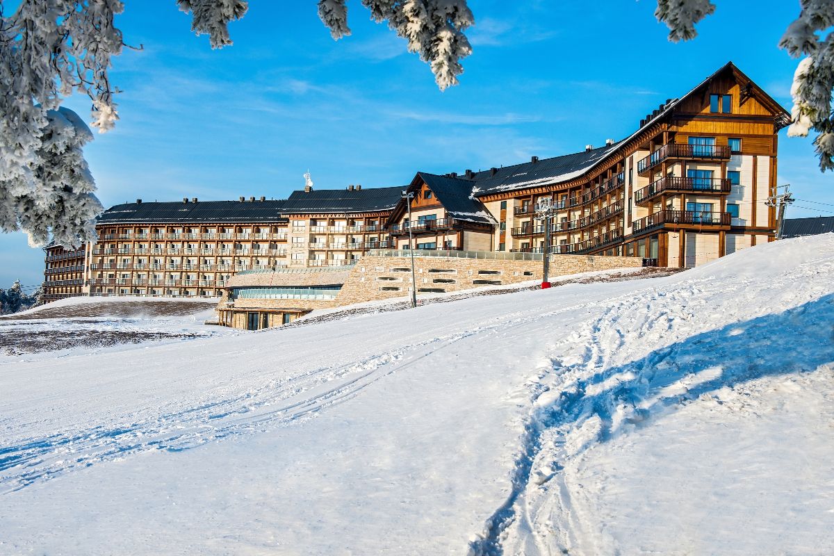 hotel-ar-am-w-ustrzyki-dolne-hotel-info