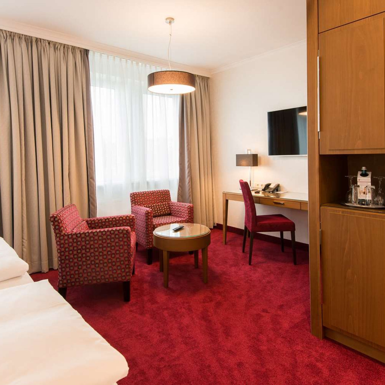 Best Western Plus Hotel St. Raphael Germany at HRS with free services