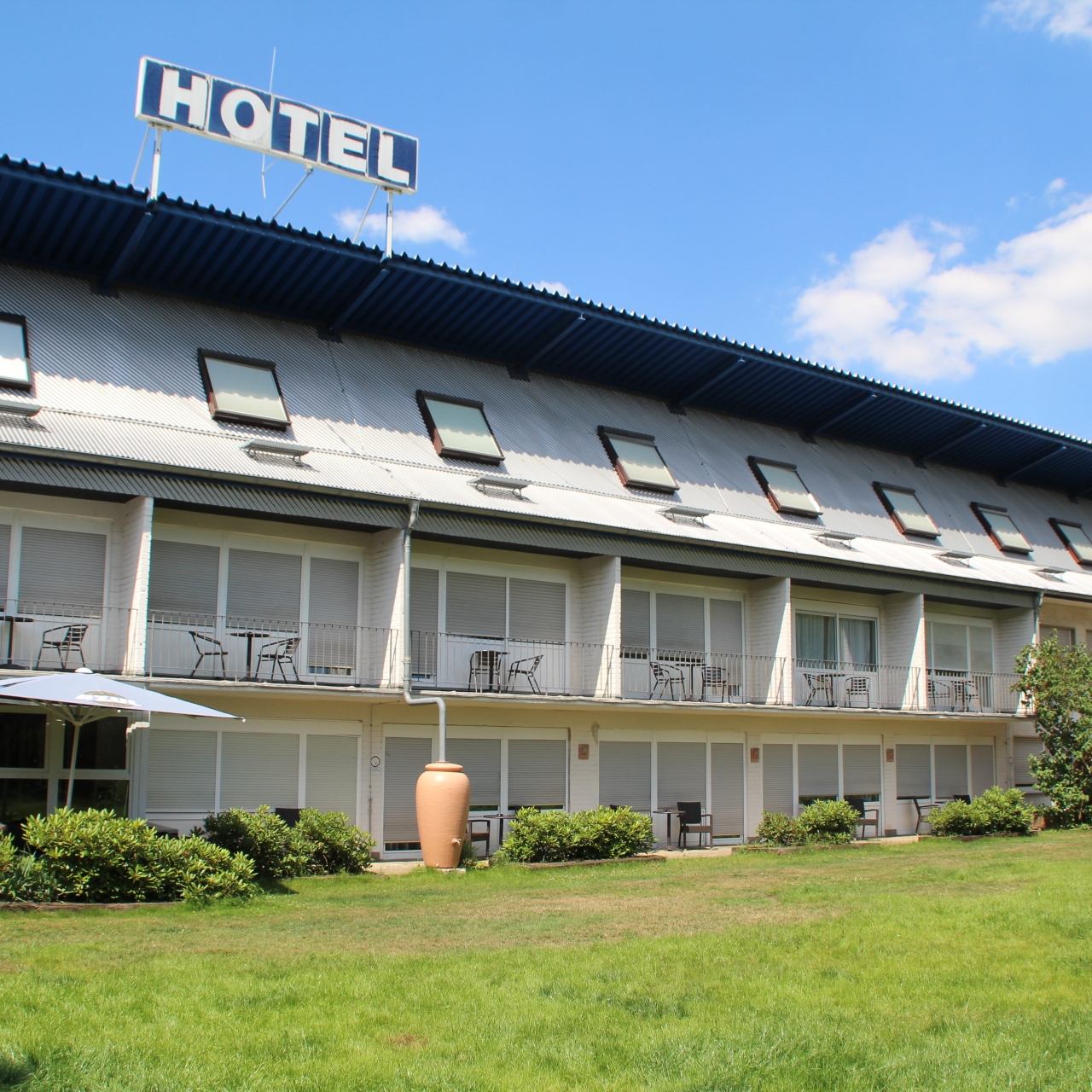 Hotel Hangelar North Rhine-Westphalia at HRS with free services