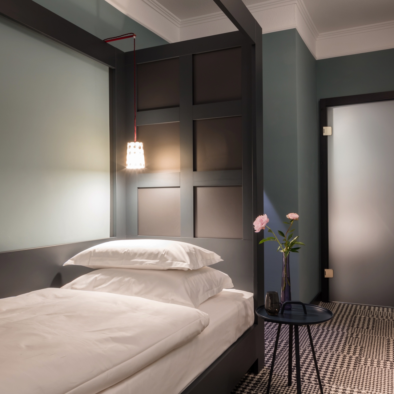 The Midtown Hotel By The New Yorker 4 Hrs Star Hotel In Cologne North Rhine Westphalia Hooker furniture dining room bar cabinet.