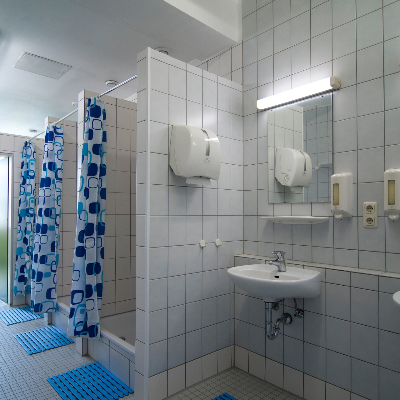 hostel haus international munich at hrs with free services