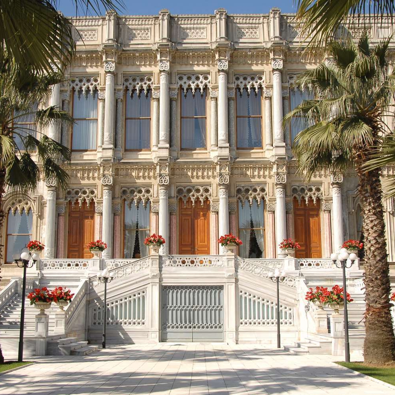Hotel Ciragan Palace Kempinski Istanbul 5 Hrs Star Hotel In Istanbul Istanbul