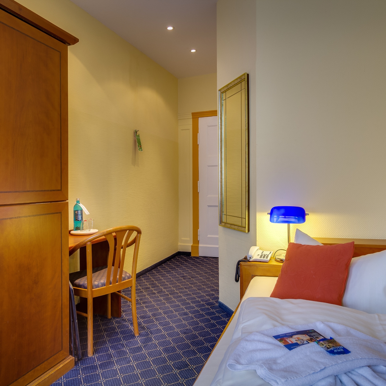 Center Hotel Deutsches Haus Sachsen Bei Hrs Gunstig Buchen