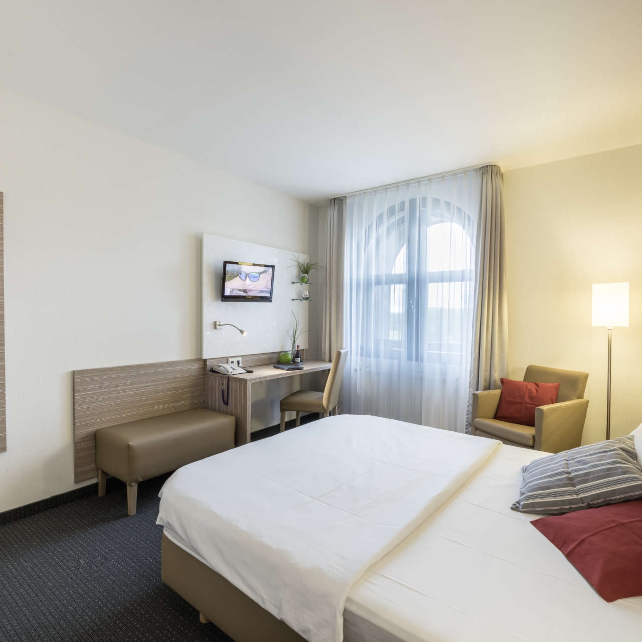 Hotel Monika 4 Hrs Star Hotel In Buttelborn Hesse