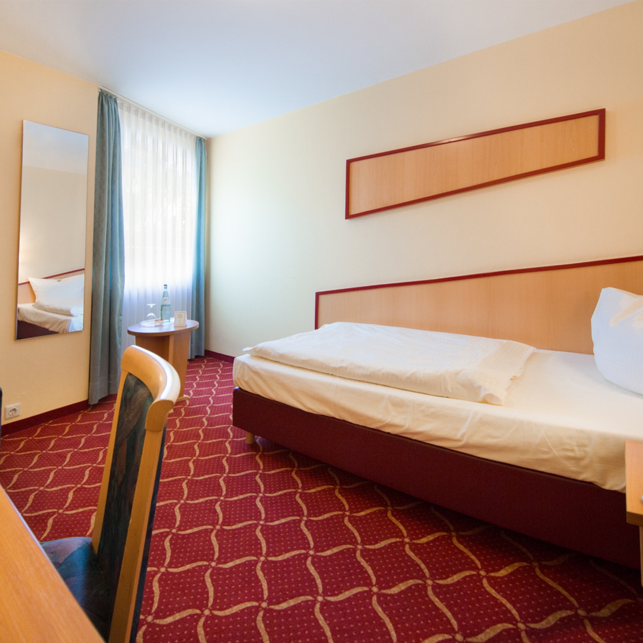 Hotel Montana Nürnberg-West Bayern bei HRS günstig buchen