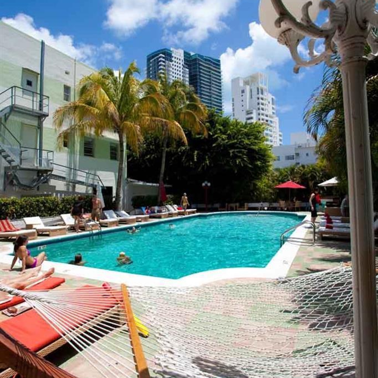 Dorchester Hotel and Suites - 3 HRS star hotel in Miami Beach (Florida)