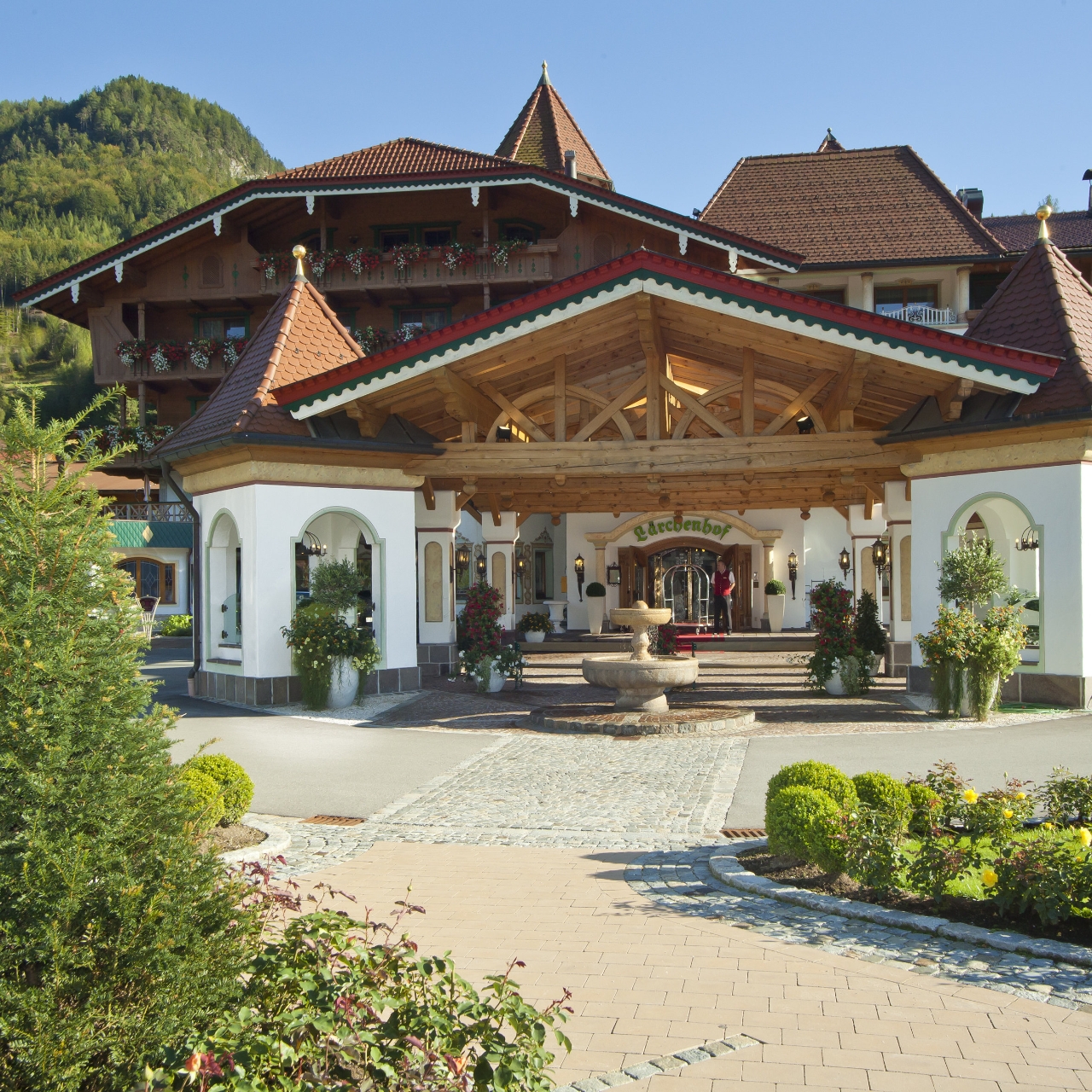 Hotel Der Larchenhof 5 Hrs Star Hotel In Erpfendorf Kirchdorf In Tirol Tyrol