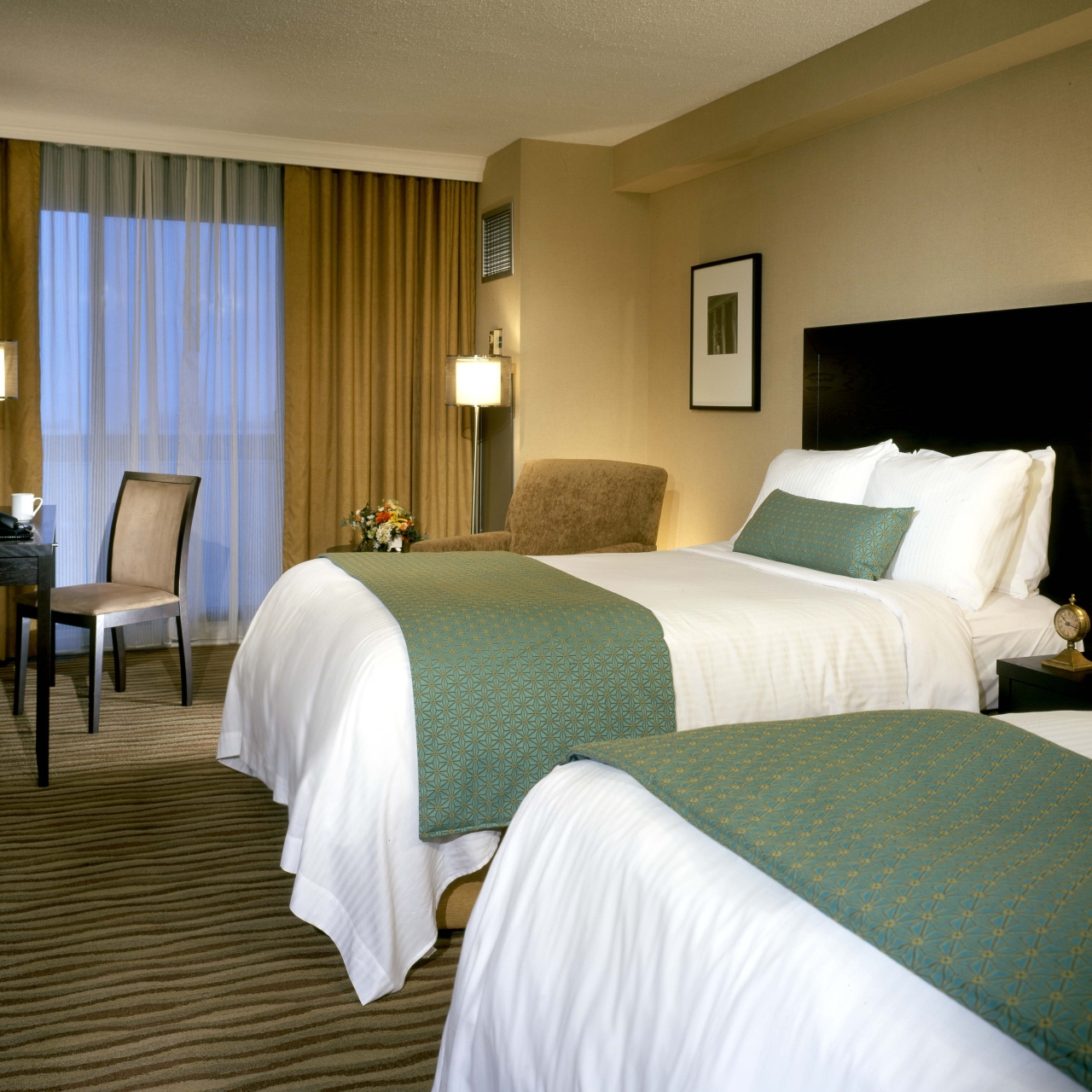 Chelsea Hotel Toronto 4 Hrs Star Hotel In Toronto Ontario