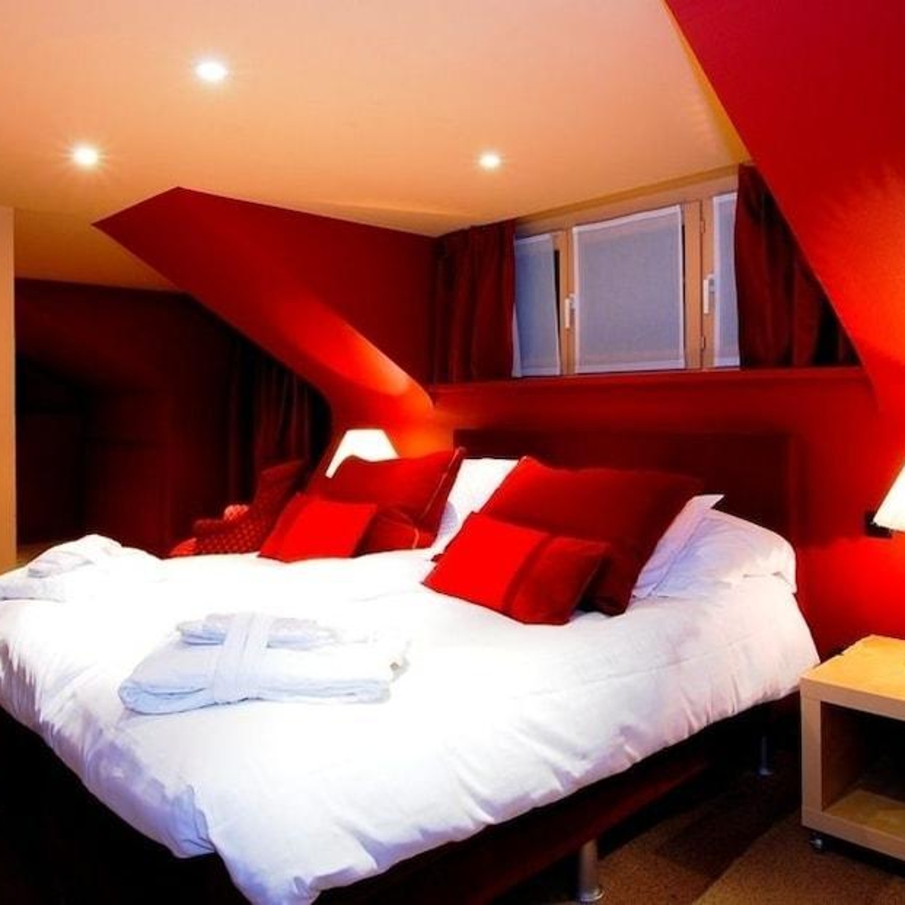 Hotel lugano knokke telephone