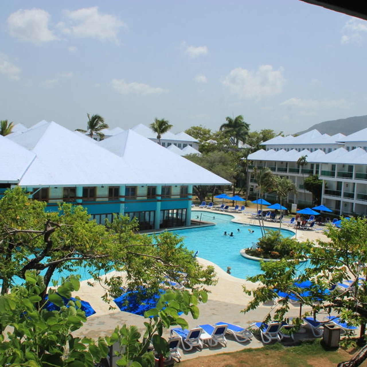 Hotel Grand Paradise Playa Dorada en Puerto Plata en HRS con servicios  gratuitos