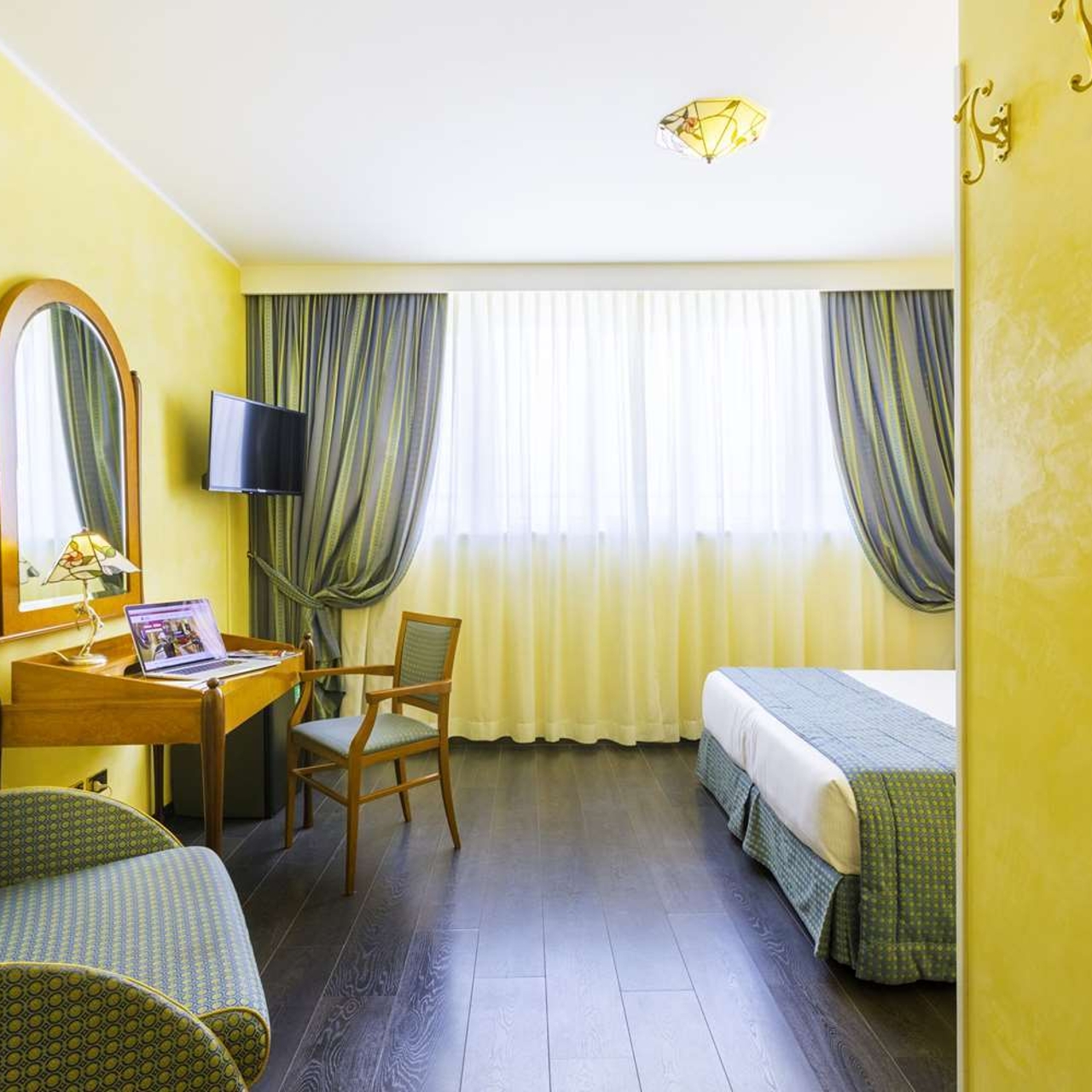 Hotel Best Western Artdeco - 4 HRS star hotel in Rome (Lazio)