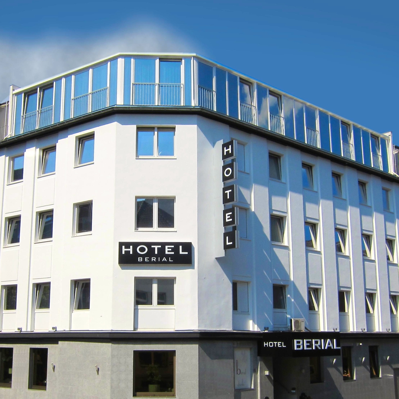 boutique hotel berial dusseldorf at hrs with free services