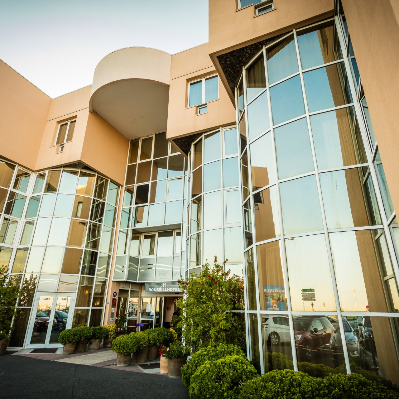 inter hotel sete port marine france at hrs with free services