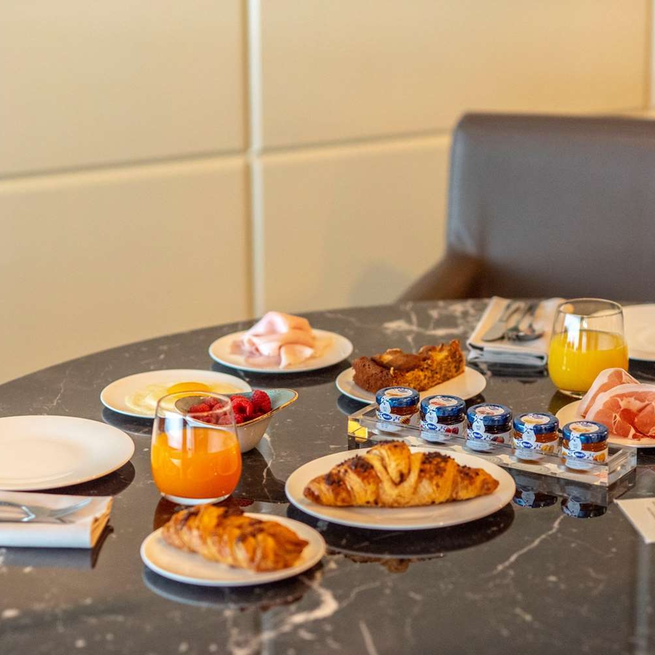 Best Western Hotel Quattrotorri Italy At Hrs With Free Services