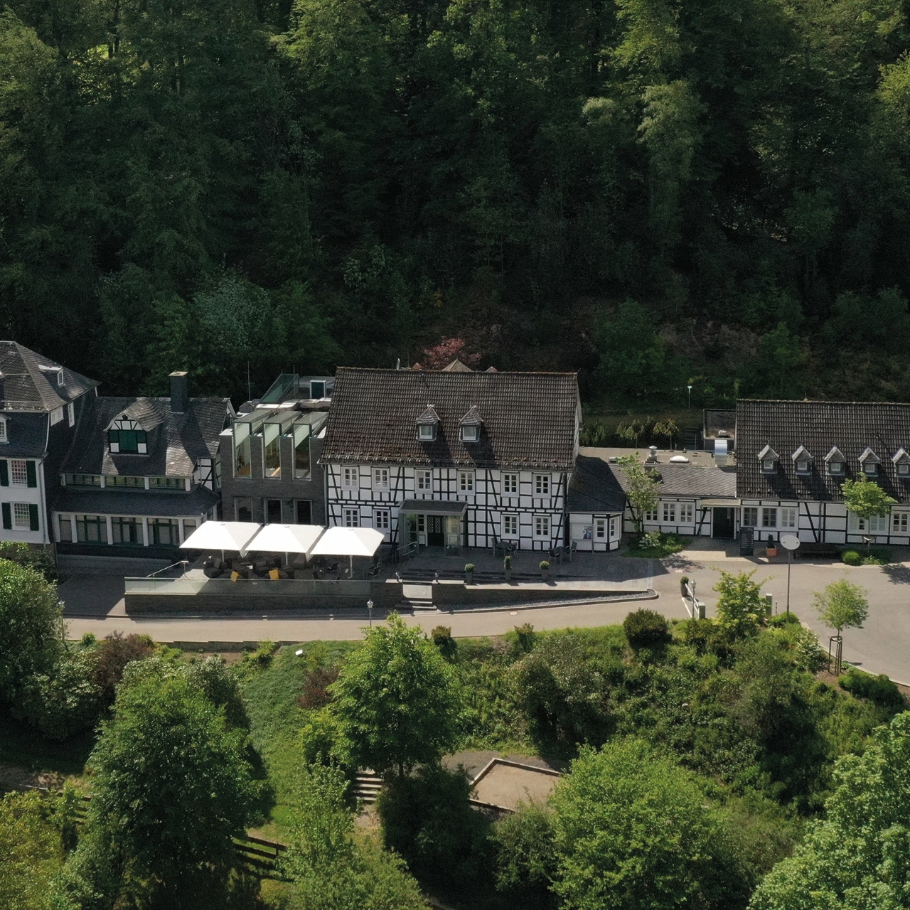 Seminar Freizeit Hotel Grosse Ledder 3 Hrs Star Hotel In Wermelskirchen North Rhine Westphalia