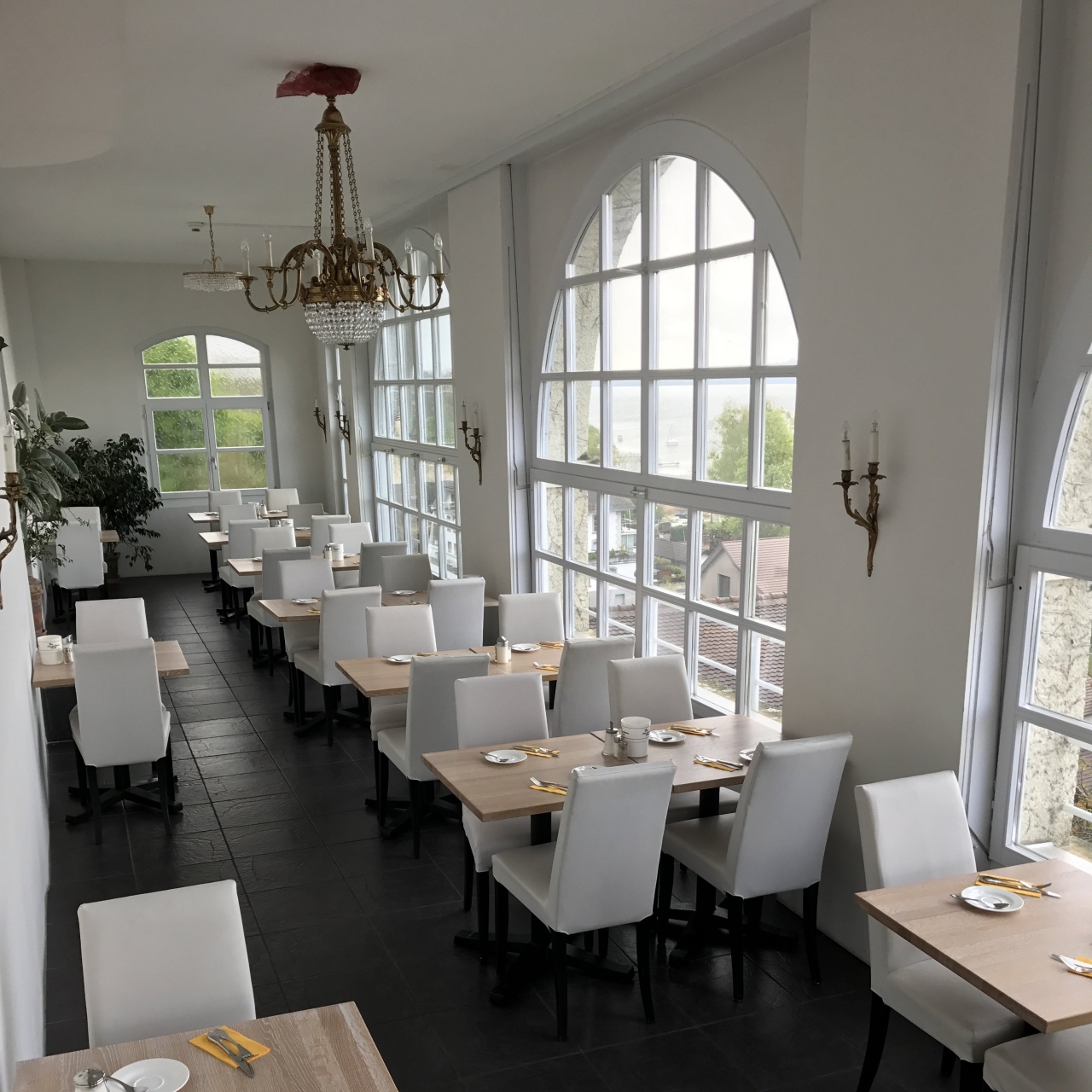 hotel murtenhof krone switzerland at hrs with free services