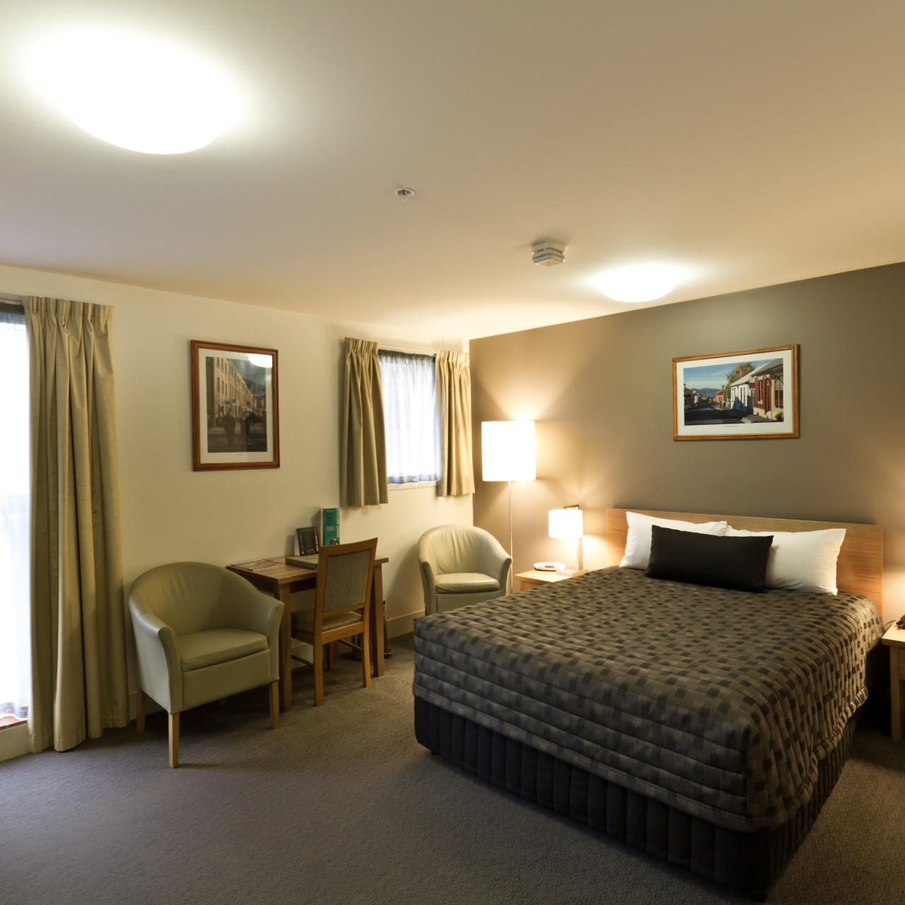 The Old Woolstore Apartment Hotel 4 Hrs Star Hotel In Hobart State Of Tasmania