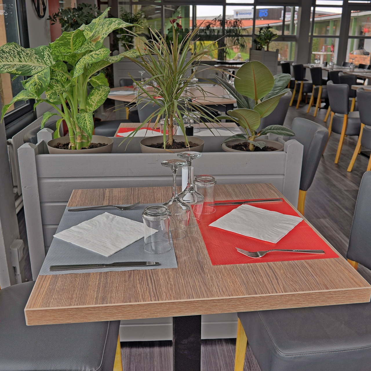 Hotel Les Jardins D Epone In Epone Ile De France Hrs