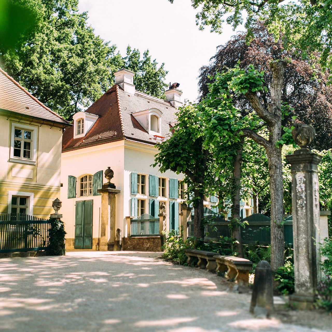 Hotel Villa Sorgenfrei & Restaurant Atelier Sanssouci in Radebeul bei HRS  günstig buchen