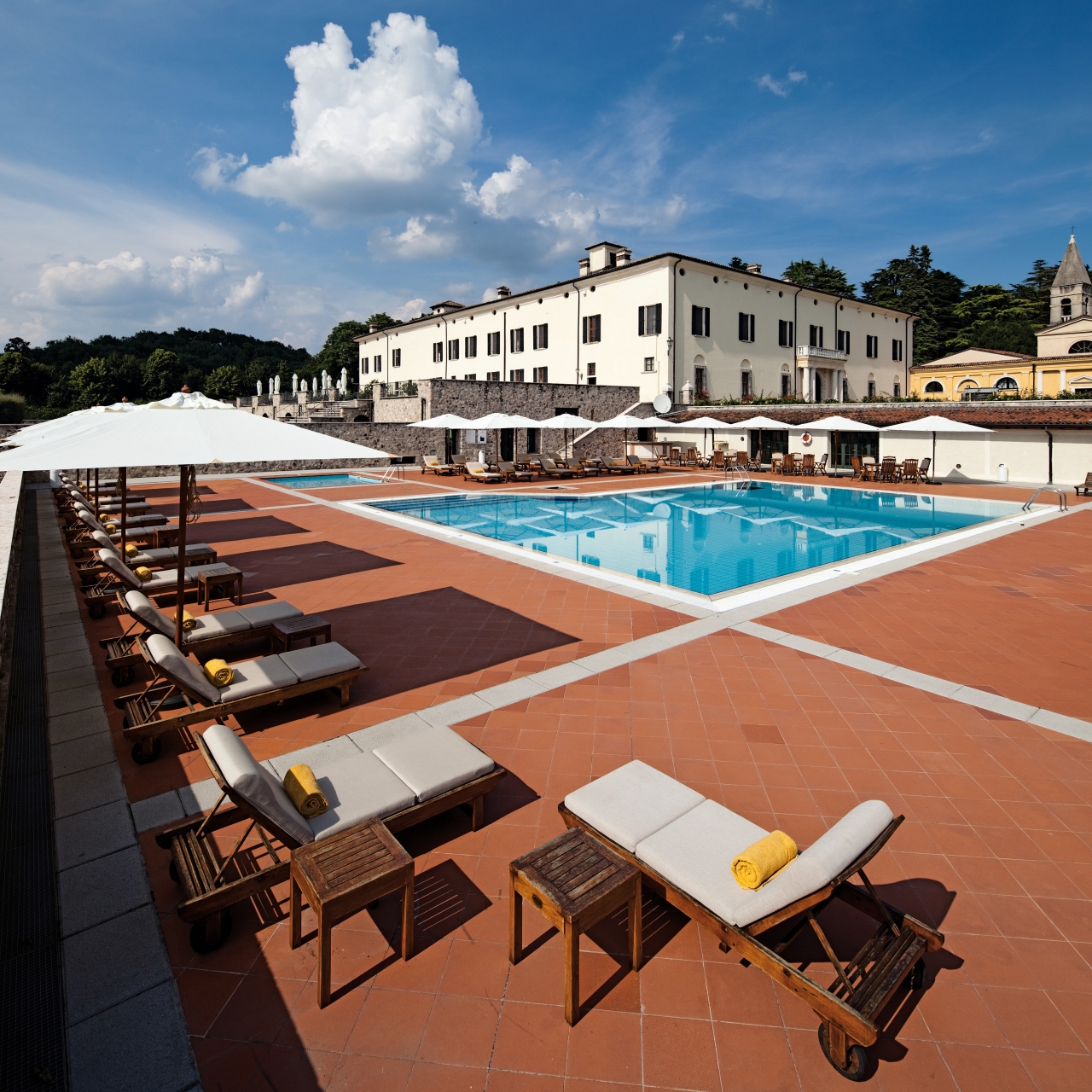 Palazzo Arzaga Hotel Spa & Golf Resort - 5 HRS star hotel in Desenzano del  Garda (Lombardy)
