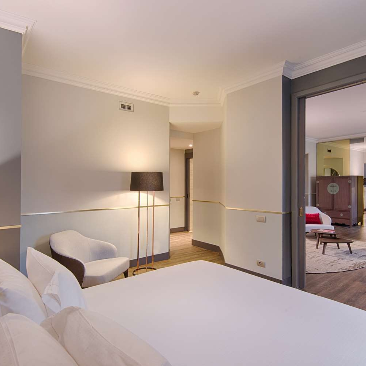 Hotel NH Collection Milano Porta Nuova - 4 HRS star hotel in Milan  (Lombardy)