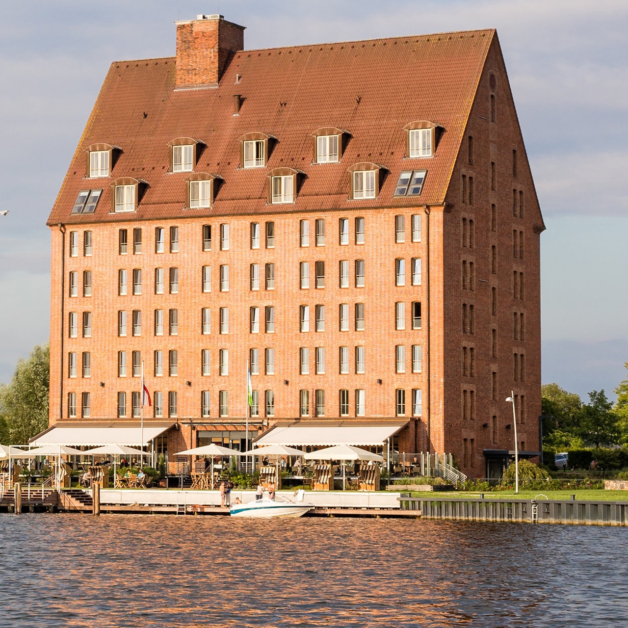 Hotel Speicher Am Ziegelsee 4 Hrs Star Hotel In Schwerin Mecklenburg West Pommerania