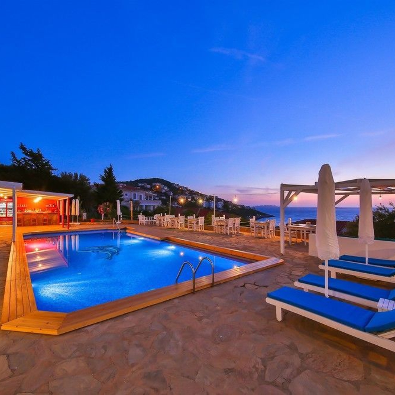 Hotel Mavilim In Kas Antalya Ili Hrs