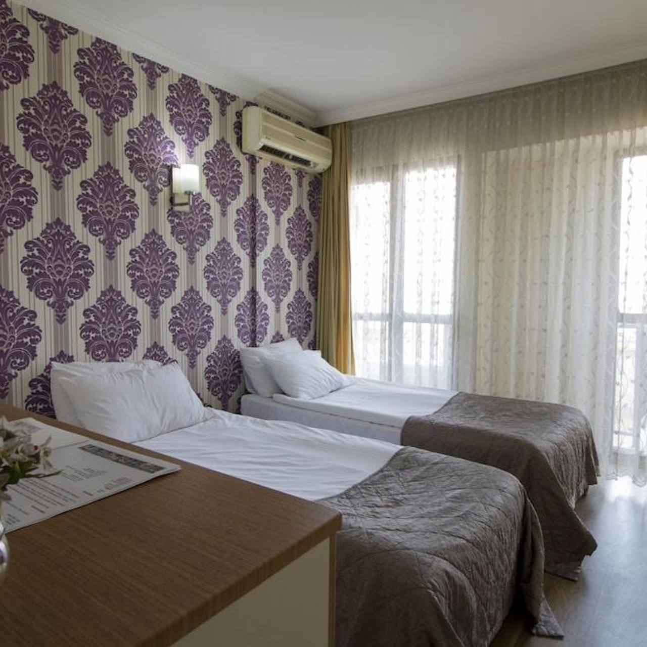 Kocaman Hotel In Izmir Hrs