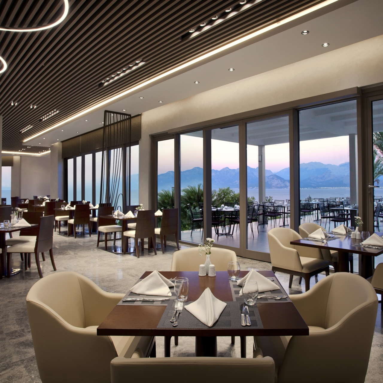 Akra V Hotel 4 Hrs Star Hotel In Antalya Antalya