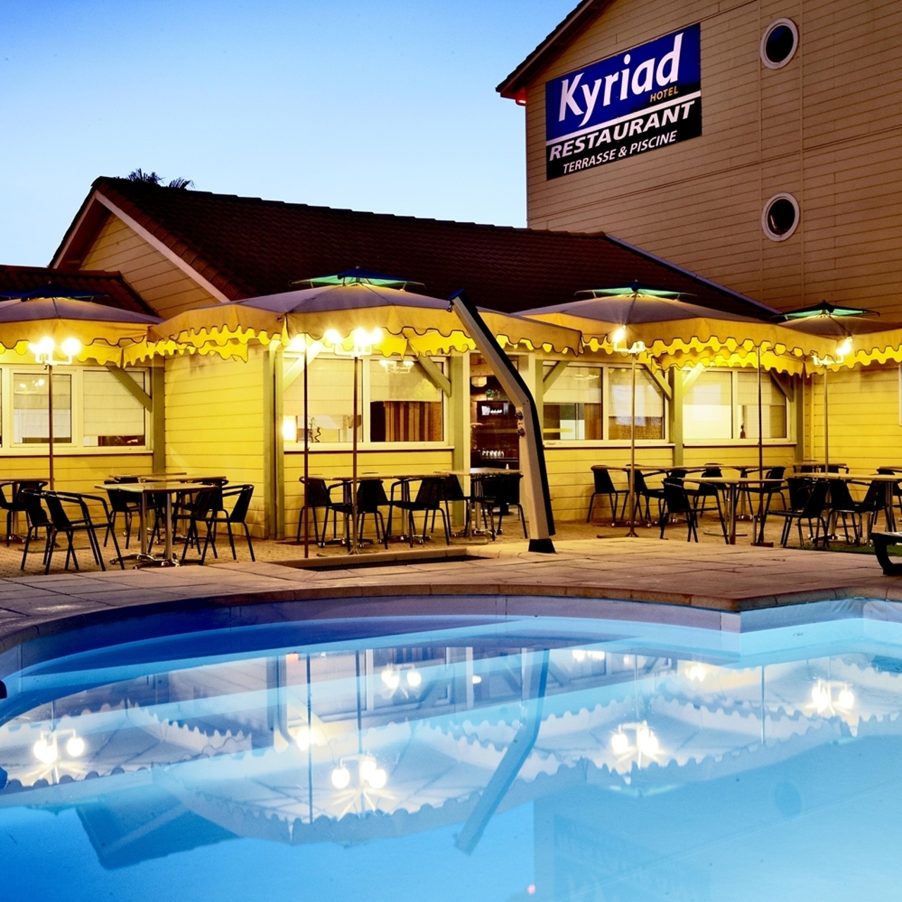Hotel Kyriad Marseille Est Gemenos 3 Hrs Star Hotel In Gemenos Provence Alpes Cote D Azur