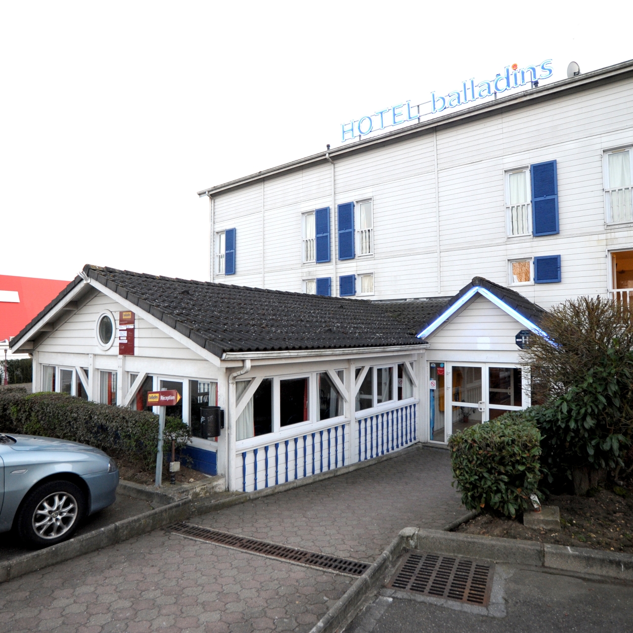 hotel et residence cergy prefecture france at hrs with free services