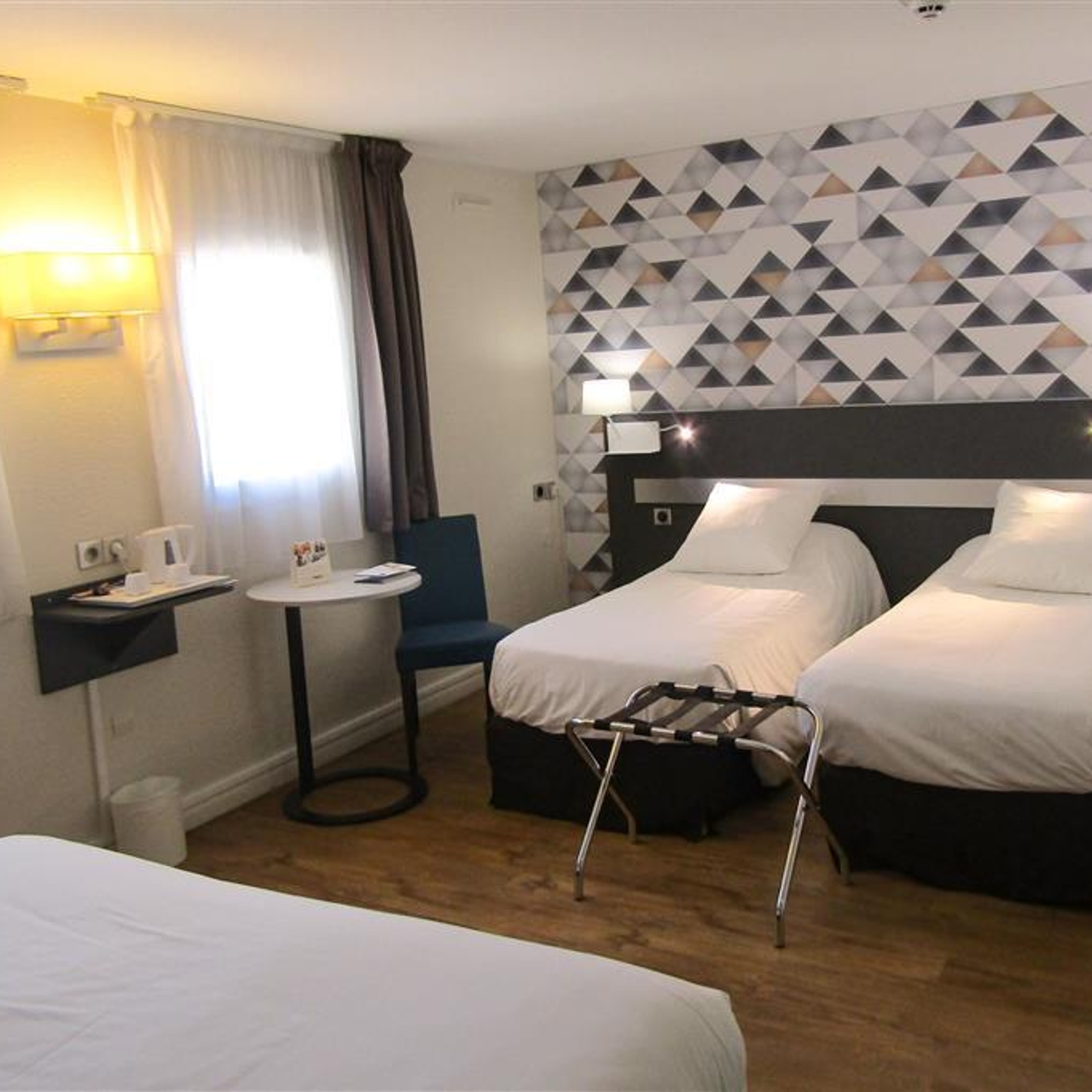 Comfort Hotel Paris Porte dIvry Ivry-sur-Seine book favourably with HRS