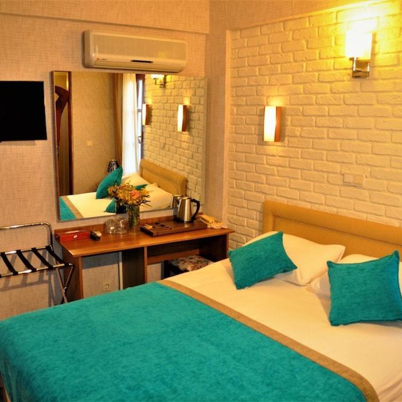 Swimming In Aqua Princess Hotel S Easy Access Water Spot Picture Of Cappari Hotels Aqua Princess Hotel Kas Tripadvisor