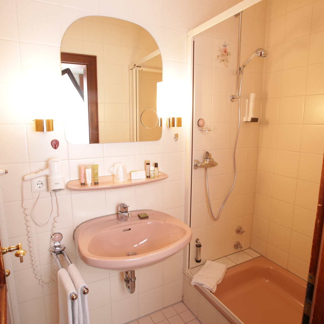 hotel kureck garni bavaria at hrs with free services