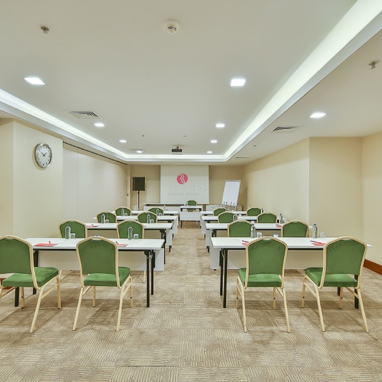 Hotel Ramada By Wyndham Istanbul Taksim 4 Hrs Star Hotel In Istanbul Istanbul