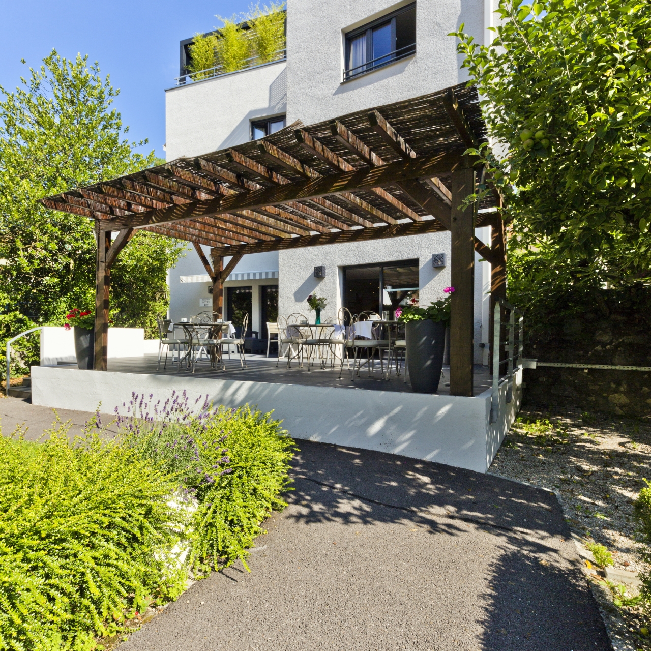 Pictures Gallery Hotel Les Terrasses In Annecy 3 Star Hotel