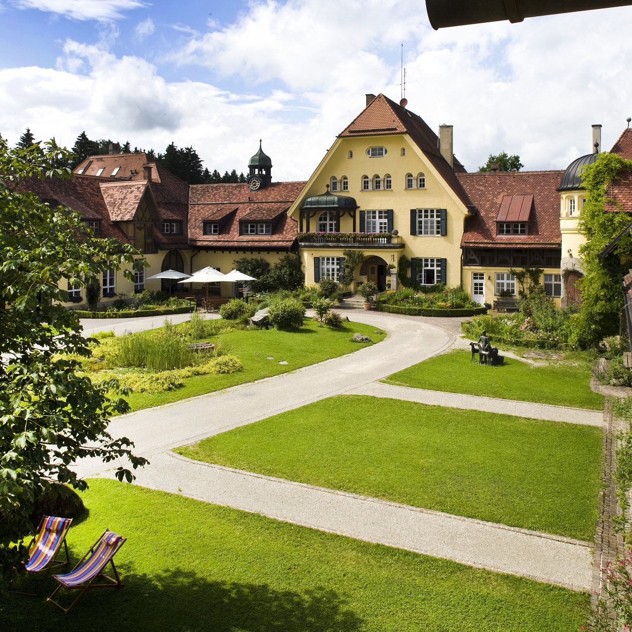 Hotel Gut Sonnenhausen - 4 HRS star hotel in Glonn (Bavaria)
