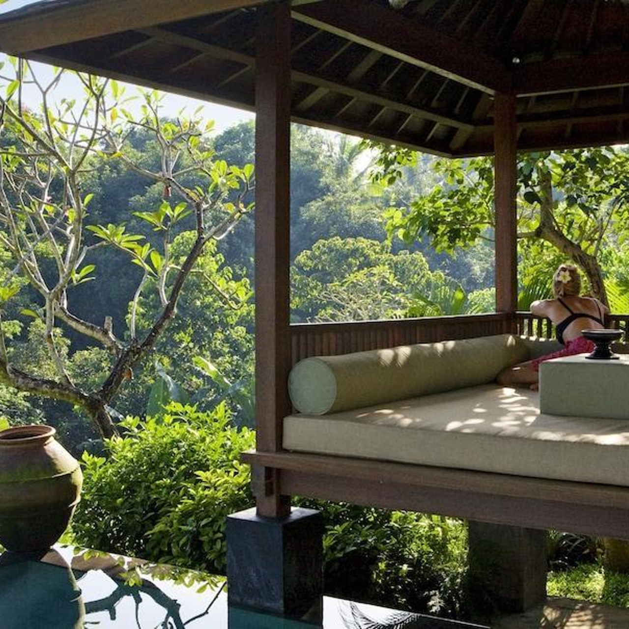Hotel The Damai 4 Hrs Star Hotel In Singaraja Bali