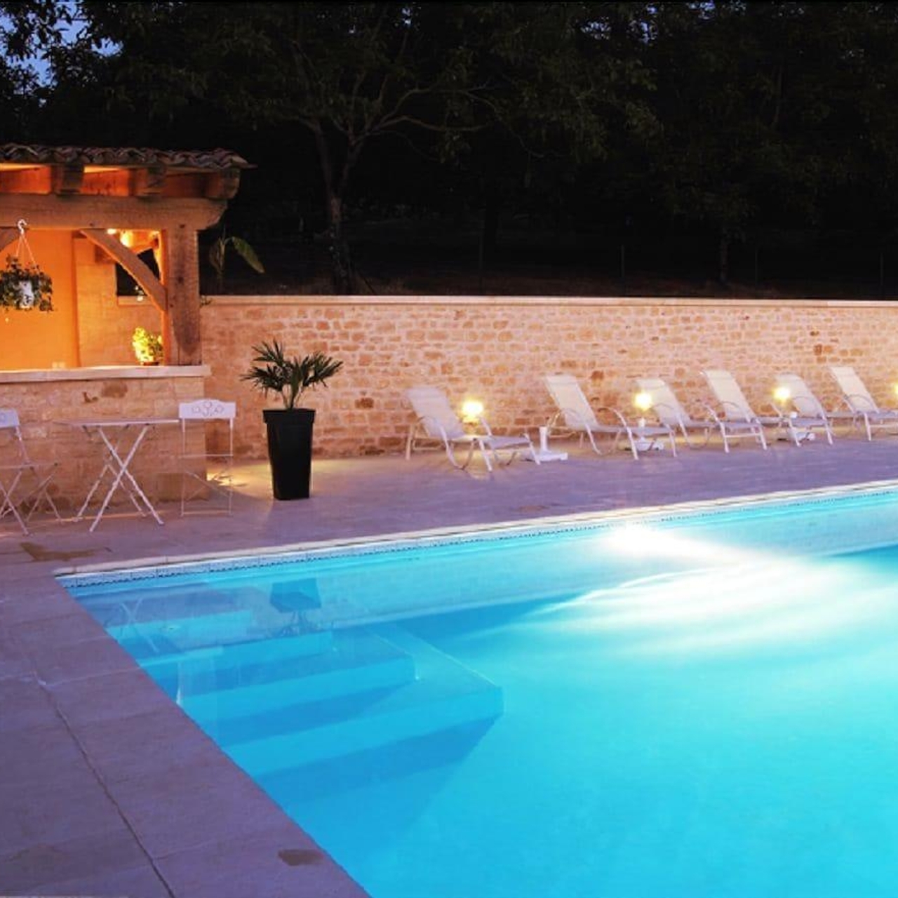 bon encontre rue de la plane 24200 sarlat-la-canéda